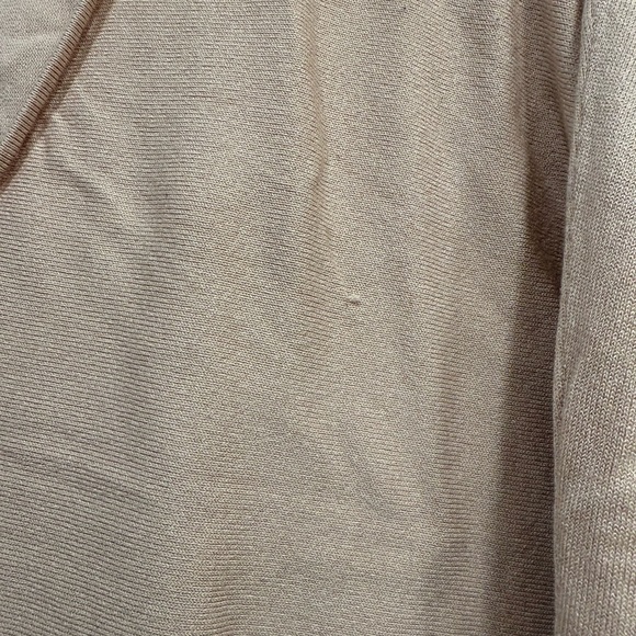 Express Light Mauve V-Neck Sweater womens size L - Picture 2 of 3